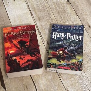 Harry Potter Book Set by Scholastic - Red and Blue Covers
